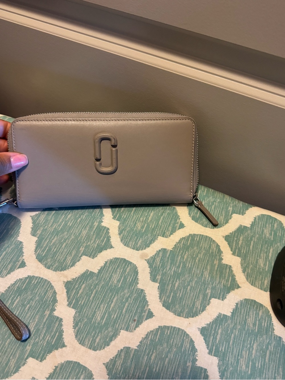 Marc Jacobs Gray 'The Tote Bag' Leather Tote - Picture 5 of 16